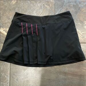 ATHLETA Black Skort Size S Womens SECOND WIND Pleated Tennis Running Back Pocket